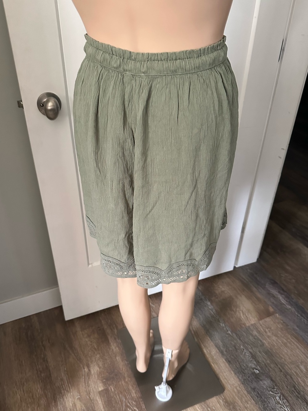 Aerie Shorts - Picture 5 of 7